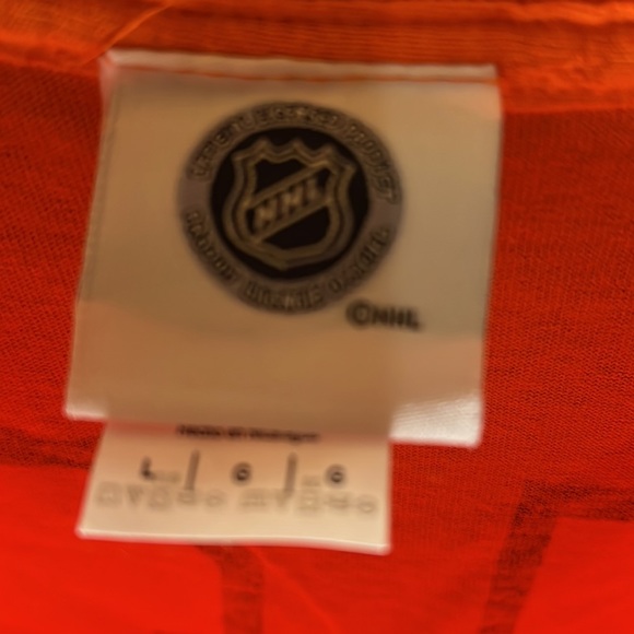 NHL Men’s Flyers Konecny 11 Jersey Tee Color Orange Size Large - Picture 3 of 5